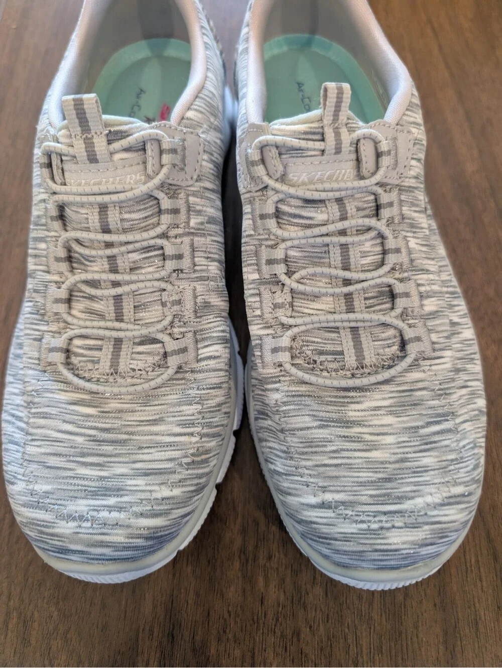 Skechers Relaxed Fit Air Cooled Memory Foam Slip On Shoes Women's Sz 6.5 gray